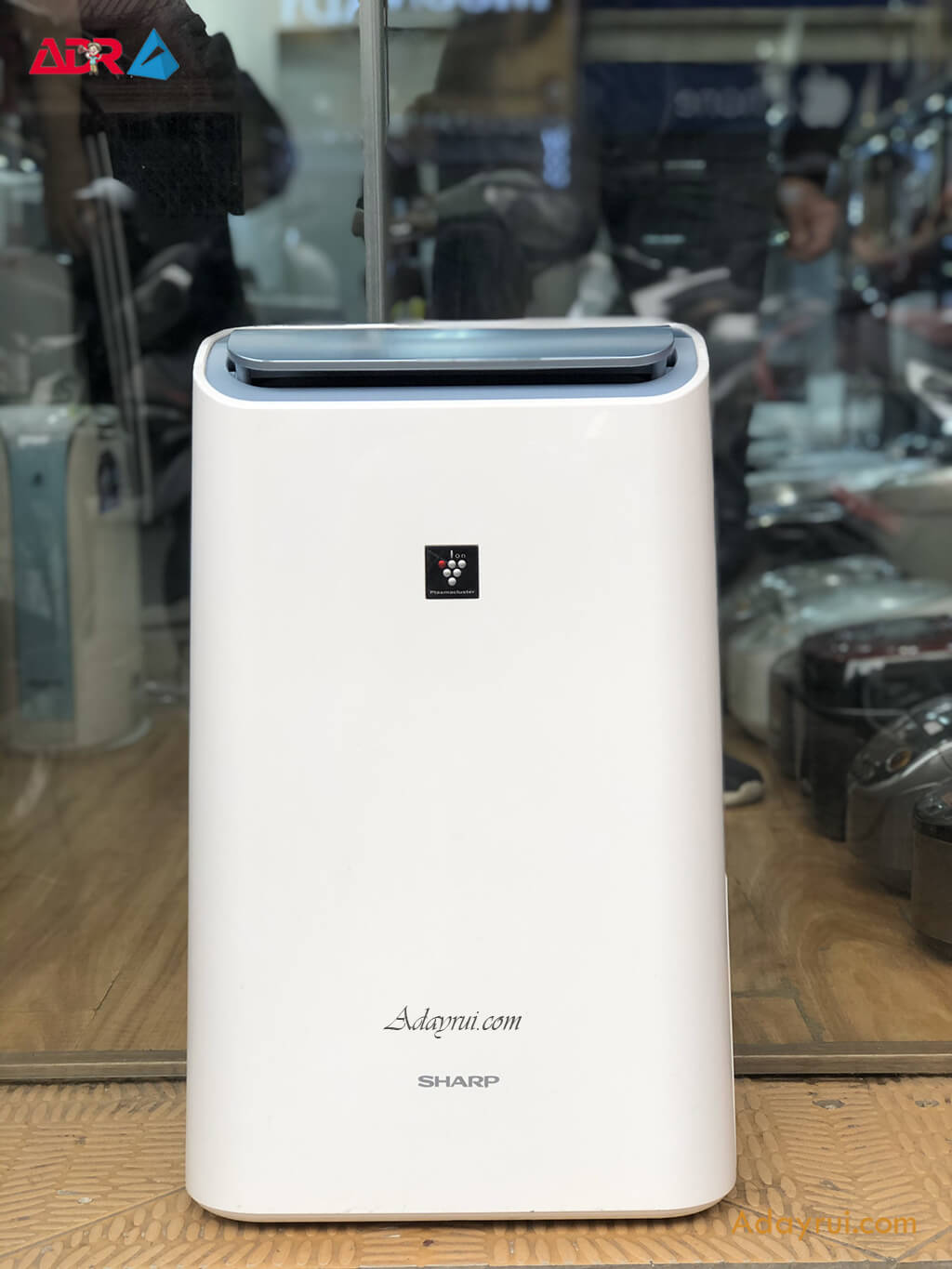 Máy Hút Ẩm Sharp - Có Thực Sự Đáng Mua? 6 Ưu và nhược điểm của máy hút ẩm Sharp