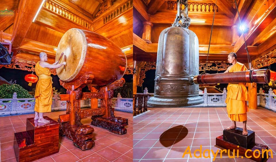 Trống chùa và chuông được sử dụng đồng thời trong nghi lễ Phật giáo Việt Nam, tạo nên không gian linh thiêng và trang nghiêm